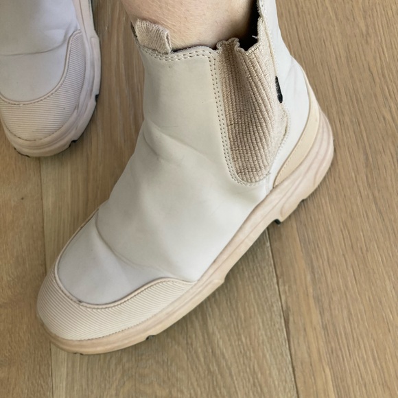 Sz 7 Zara Cream Coloured Booties - Picture 5 of 9